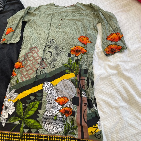 New small kameez - Picture 2 of 3